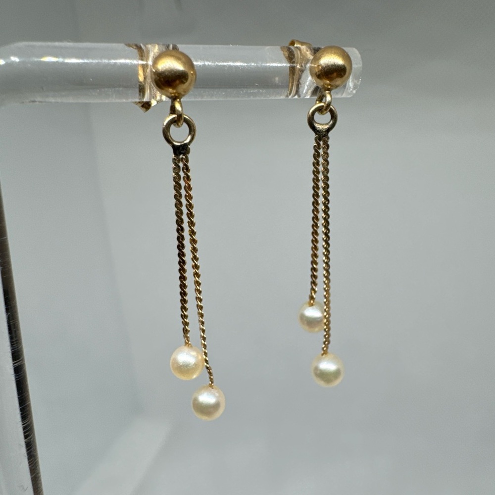 Vintage 14k Yellow Gold Serpentine Round White Pearl Dangle Drop Earrings